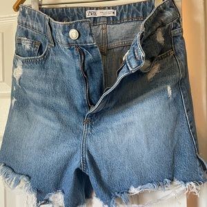 Zara Shorts